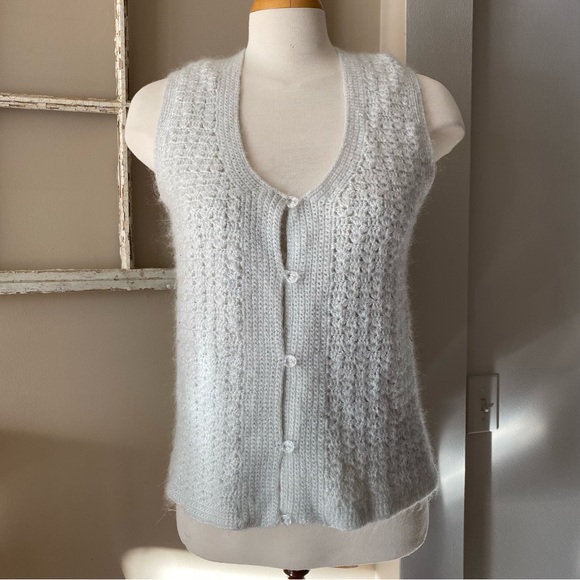 Beautiful handmade crochet vest - Picture 1 of 8